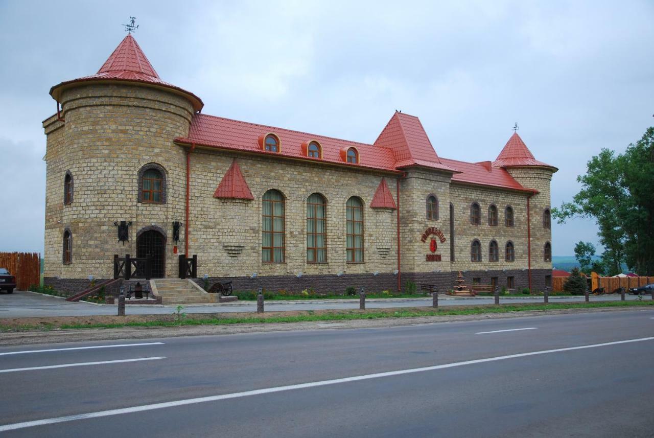 готельно-ресторанний комплекс  галицький замок * Тернопіль